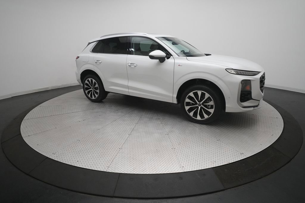 New 2026 Audi Q3 quattro 2.0T image 37