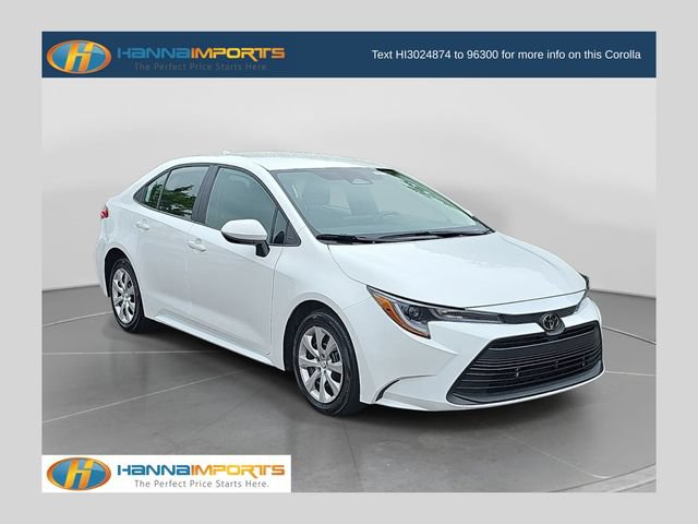 Used 2026 Toyota Corolla LE FWD image 1