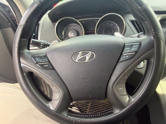 Used 2013 Hyundai Sonata SE FWD image 6