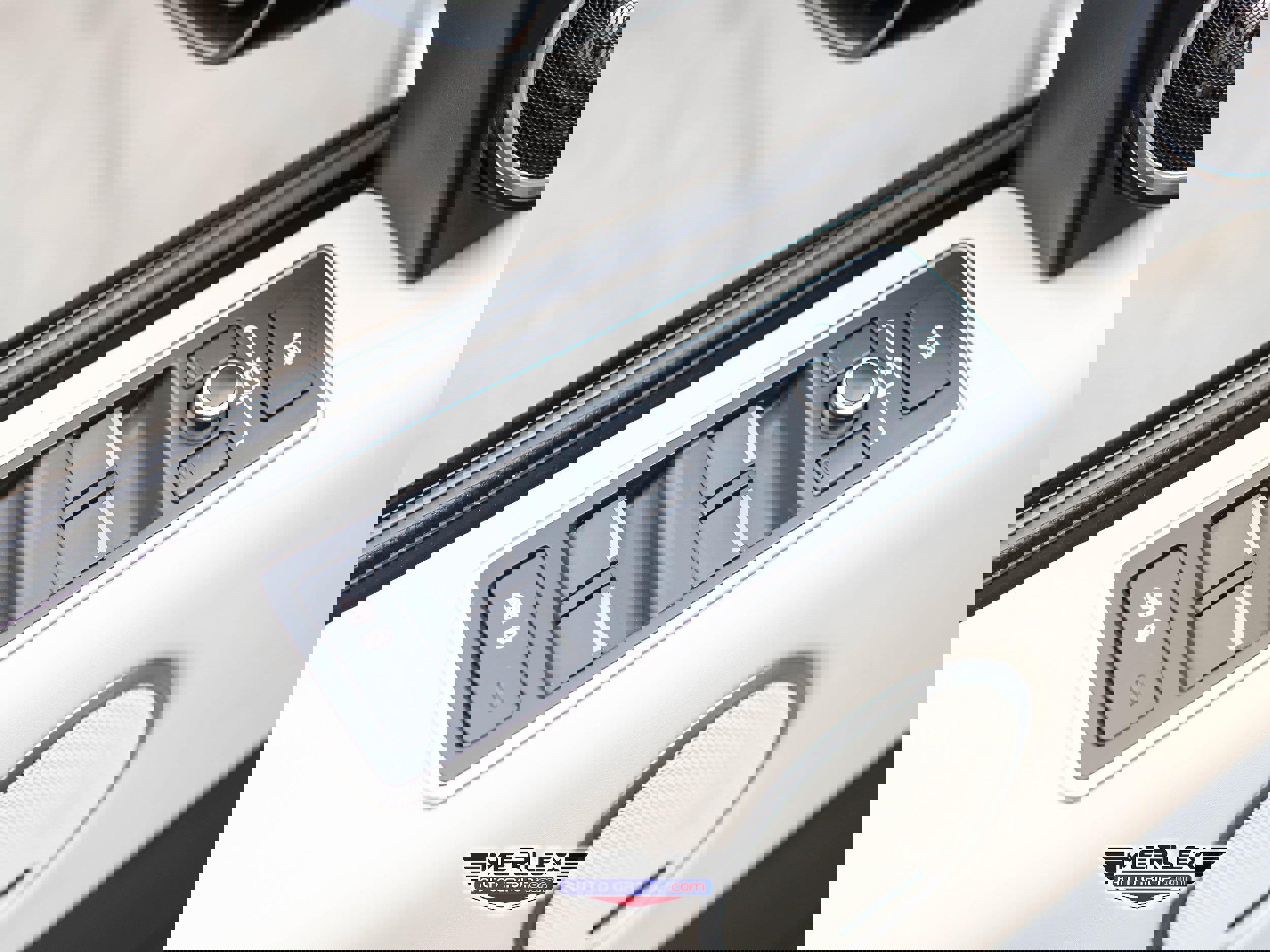 Used 2016 Land Rover Range Rover Autobiography image 44