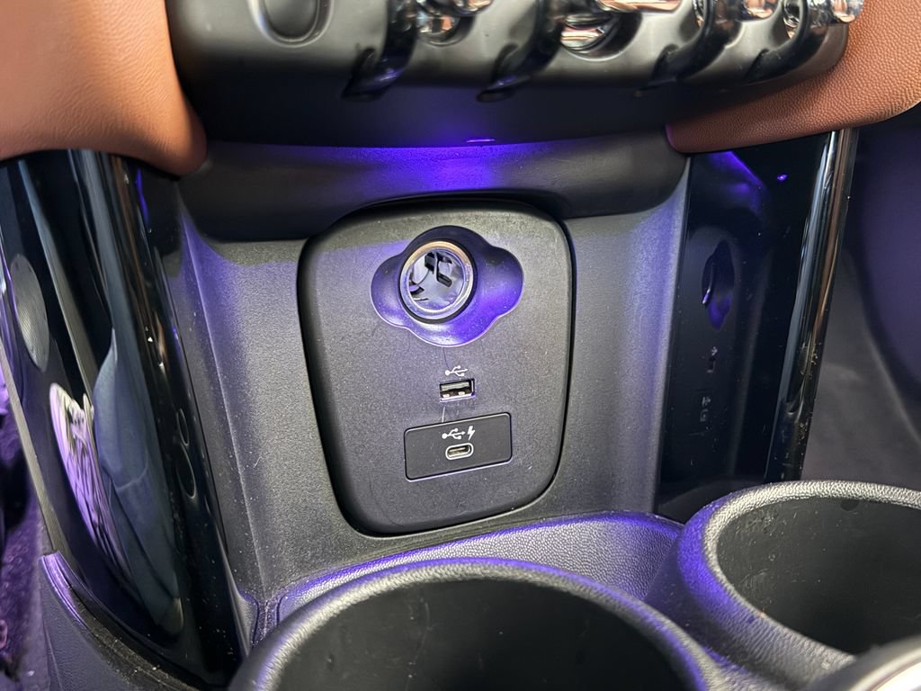 Used 2021 MINI Cooper S FWD image 18