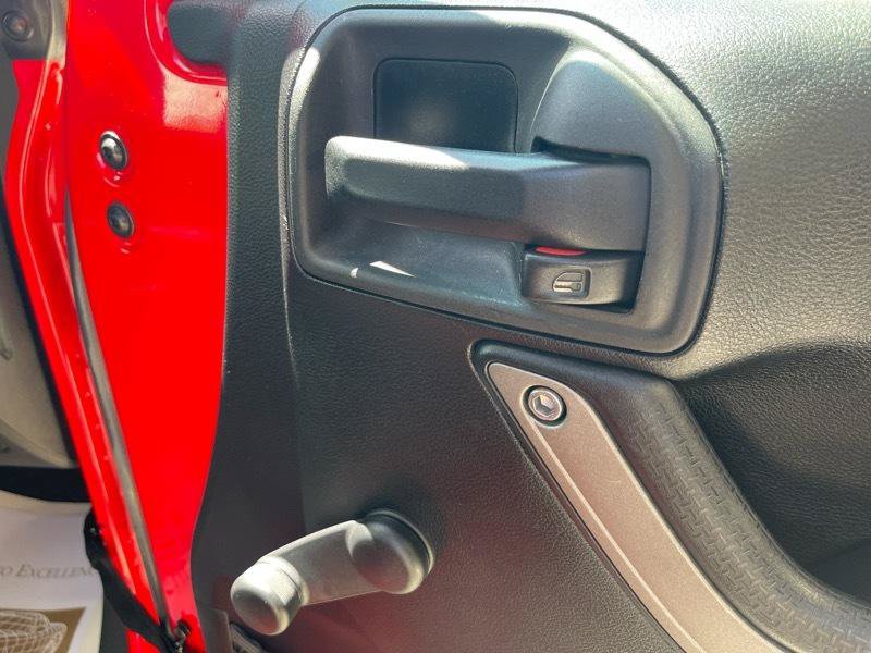 Used 2015 Jeep Wrangler Sport AWD/4WD image 33