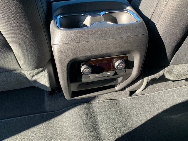 New 2026 Chevrolet Traverse LT w/ Sun and Wheel Package image 11