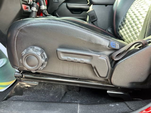 Used 2021 Jeep Wrangler Unlimited Rubicon image 12