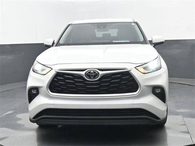 Used 2022 Toyota Highlander LE image 22