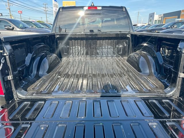 Used 2025 RAM 1500 Laramie w/ Sport Appearance Package AWD/4WD image 25