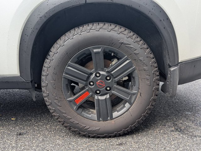 Used 2026 Nissan Rogue SV AWD/4WD image 13