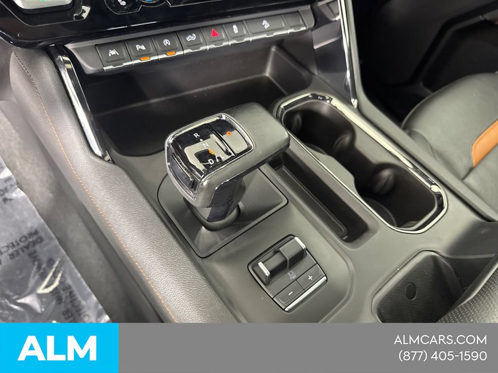 Used 2024 GMC Sierra 1500 AT4 w/ Technology Package AWD/4WD image 35
