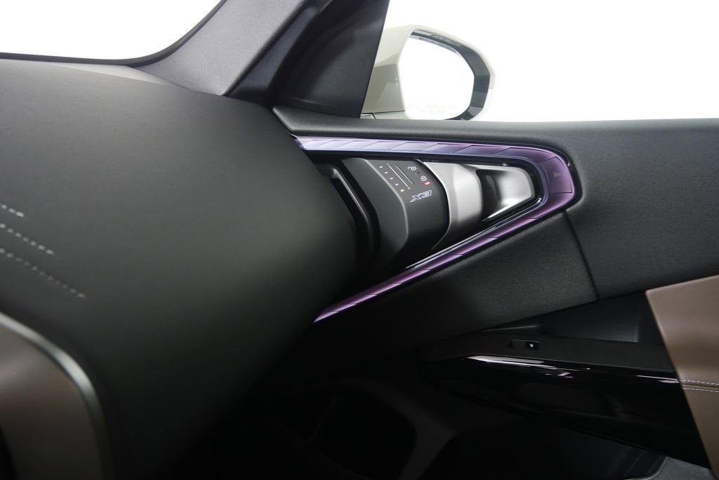 Used 2026 BMW X3 xDrive30 w/ Convenience Package image 24