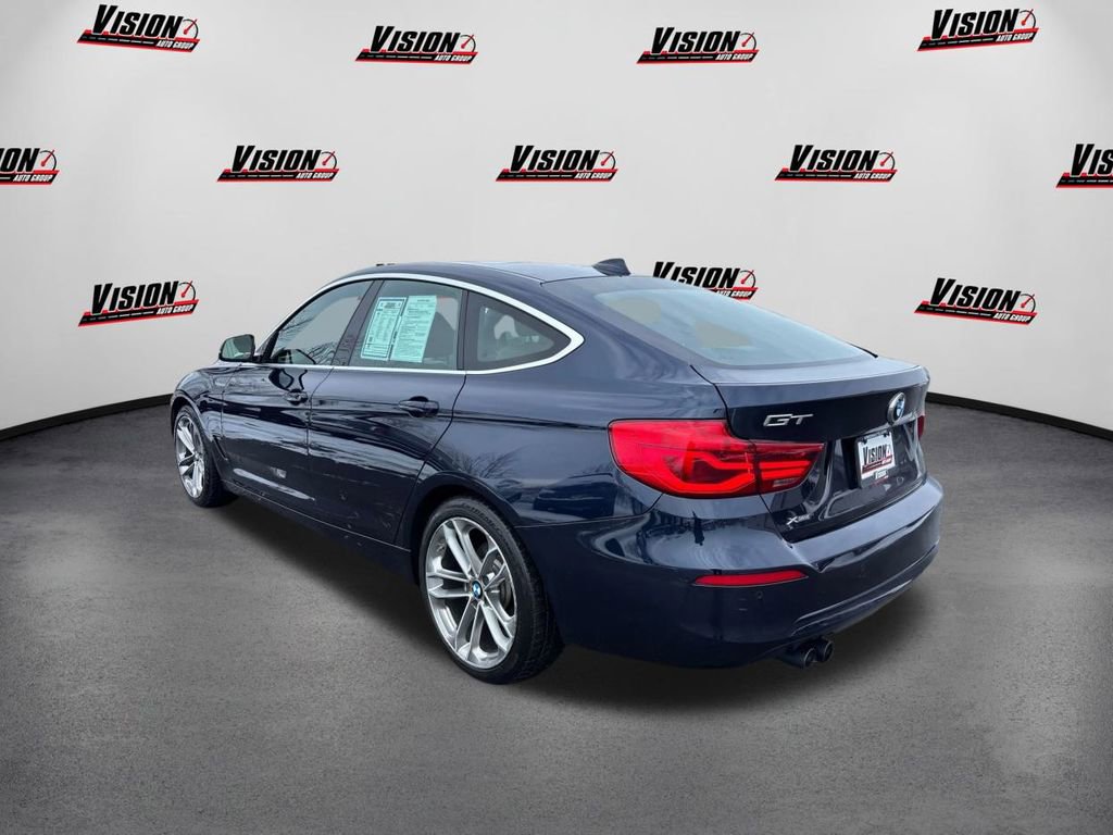 Used 2017 BMW 330i Gran Turismo xDrive image 7