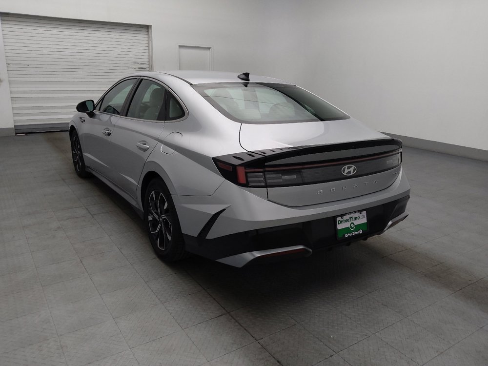 Used 2025 Hyundai Sonata SEL AWD/4WD image 5