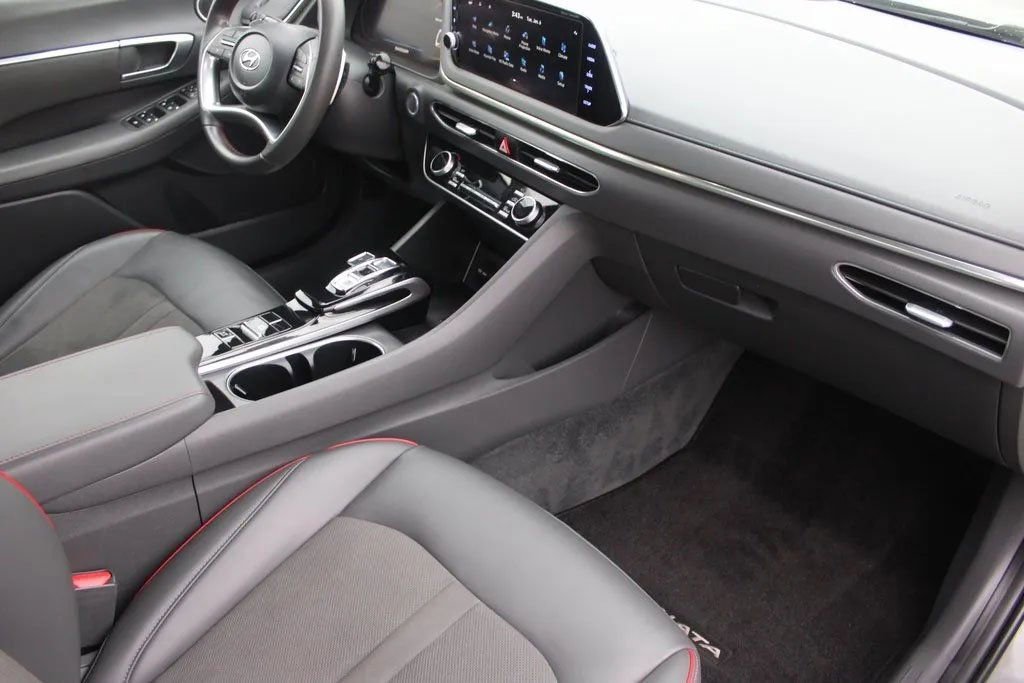 Used 2023 Hyundai Sonata SEL Plus FWD image 18