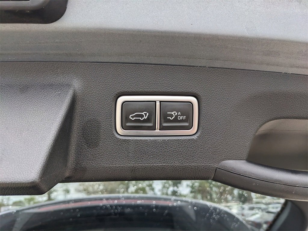 Certified 2024 Kia Sorento SX image 14