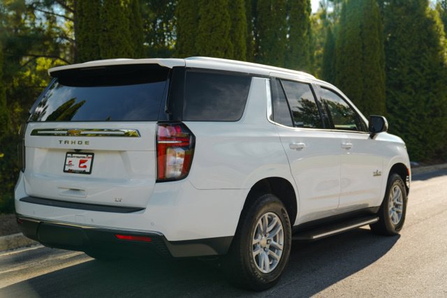 Used 2021 Chevrolet Tahoe LT w/ Luxury Package RWD image 11