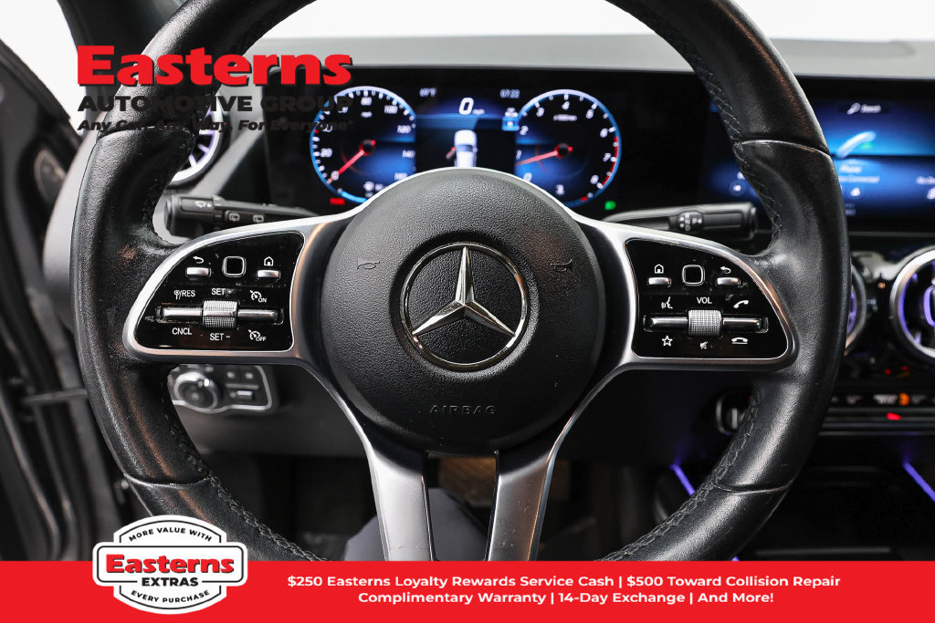 Used 2023 Mercedes-Benz GLA 250 w/ Premium Package image 11