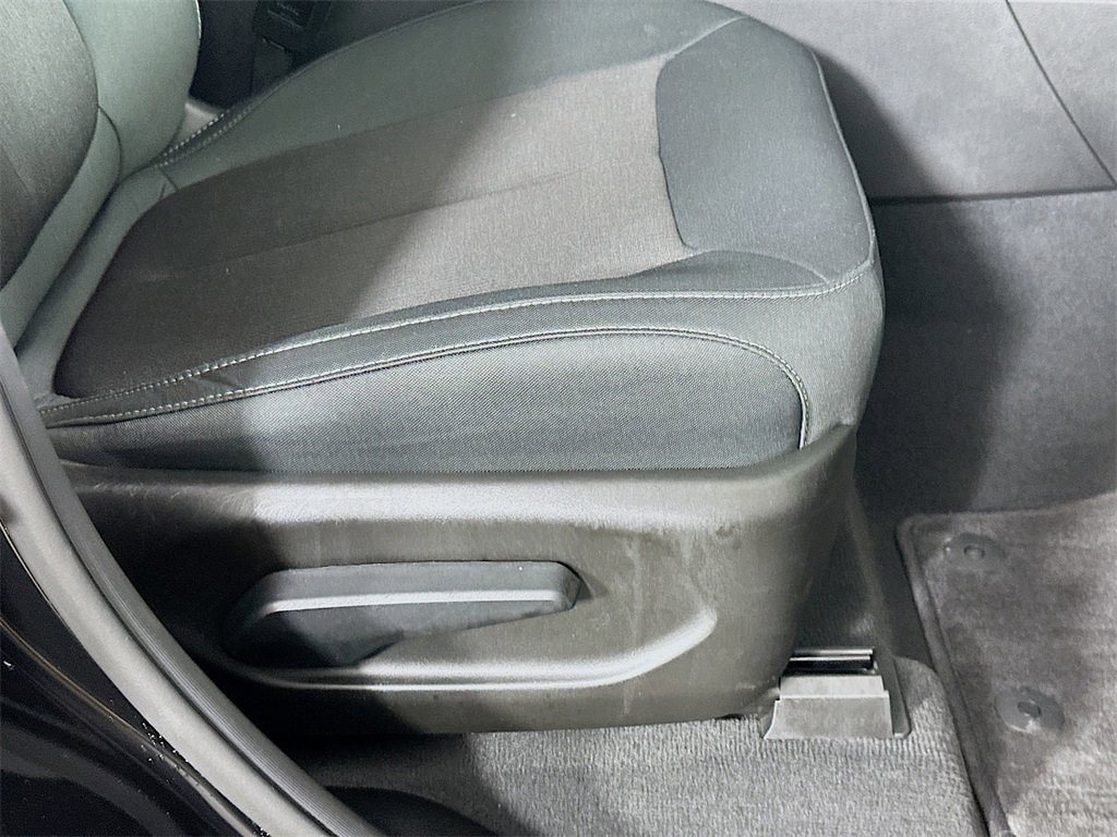 Used 2024 Jeep Grand Cherokee Laredo w/ Luxury Tech Group I image 23