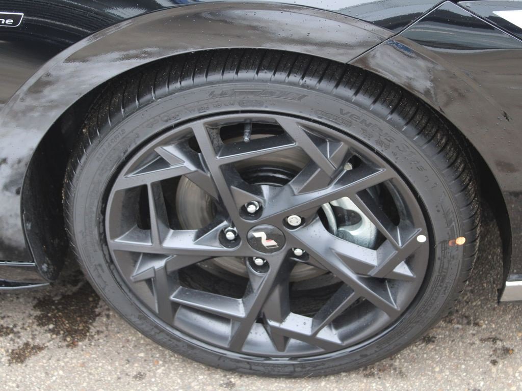 Certified 2025 Hyundai Elantra N Line image 7