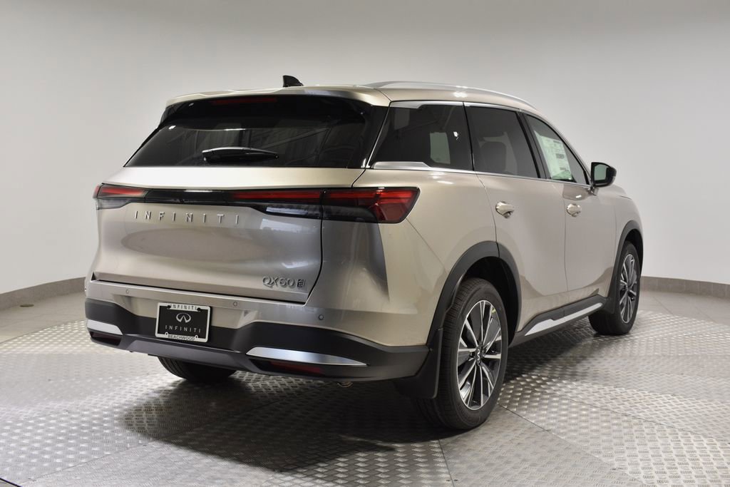 New 2026 INFINITI QX60 Luxe w/ Family Package image 3