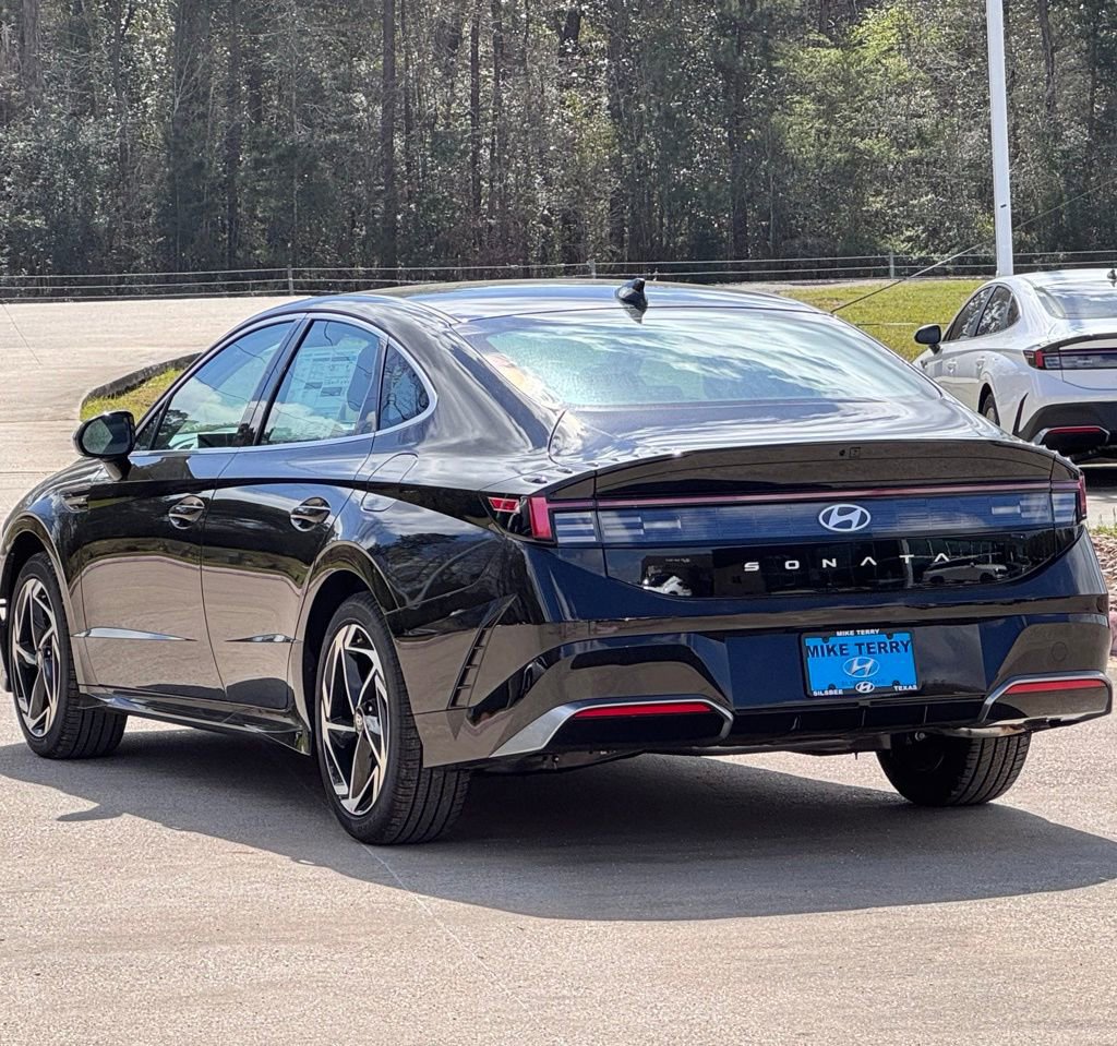 New 2026 Hyundai Sonata SEL FWD image 12