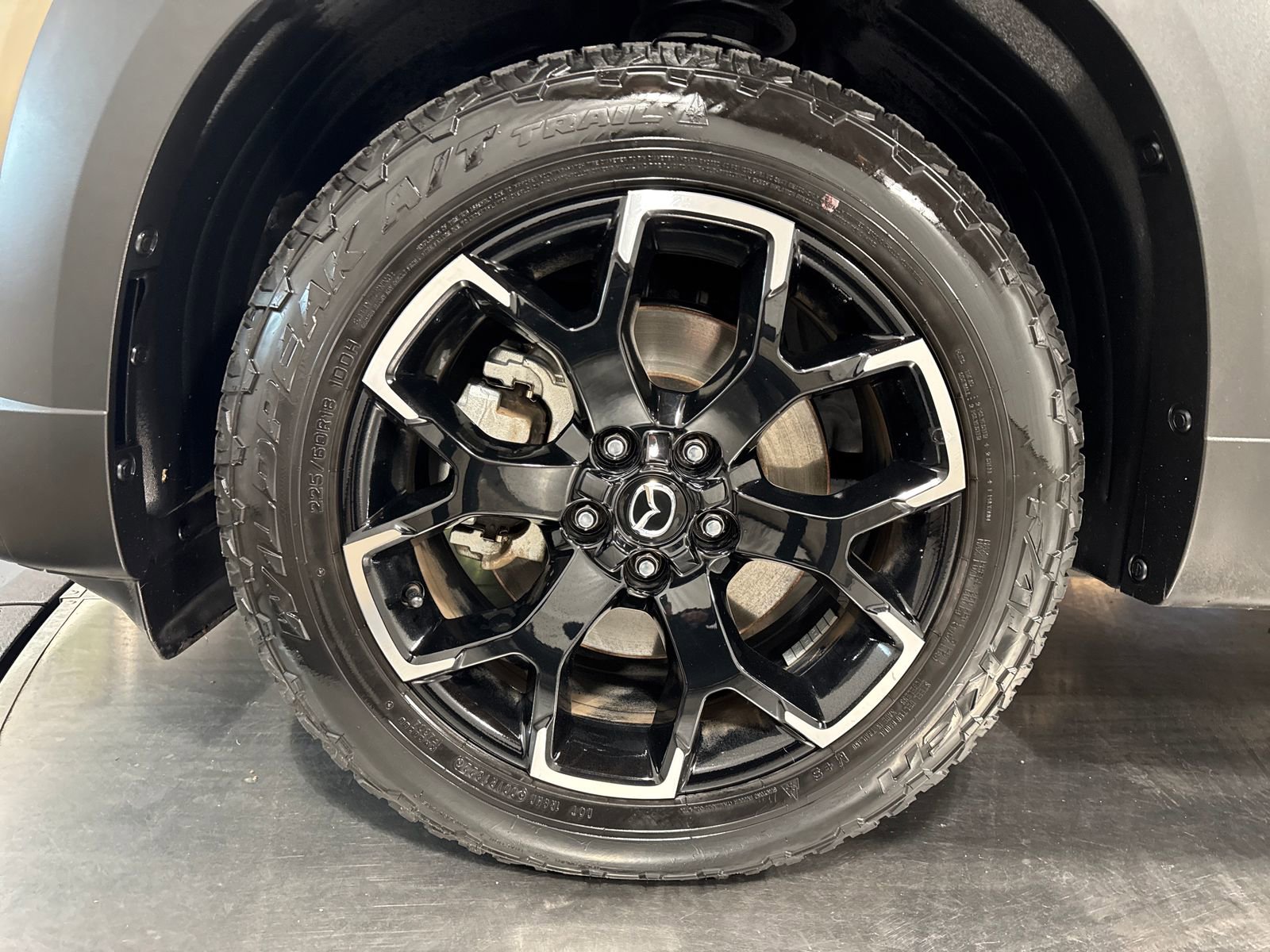 Used 2023 MAZDA CX-50 Meridian Edition image 2