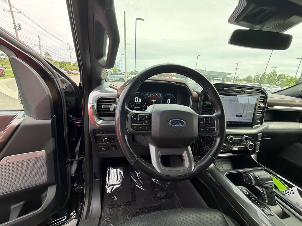 Used 2022 Ford F150 Lariat w/ Equipment Group 502A High AWD/4WD image 14