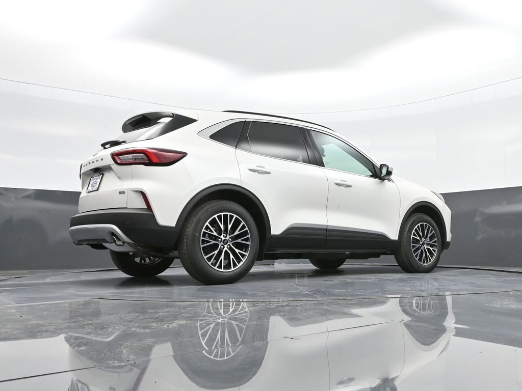New 2025 Ford Escape SE image 38