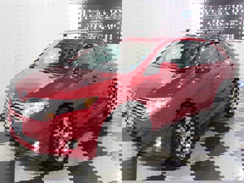 Used 2011 Toyota Venza AWD w/ Convenience Pkg image 9