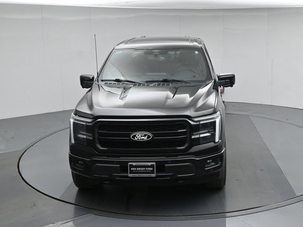 Used 2025 Ford F150 Lariat w/ Equipment Group 501A Mid AWD/4WD image 39
