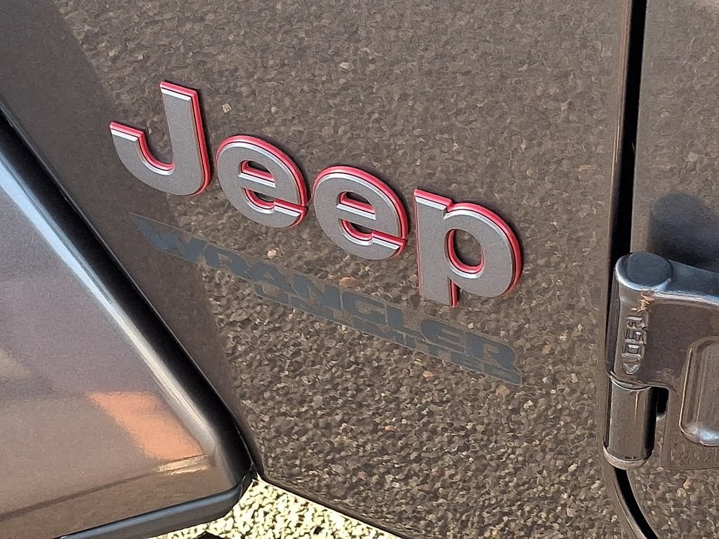 Used 2021 Jeep Wrangler Unlimited Rubicon AWD/4WD image 31