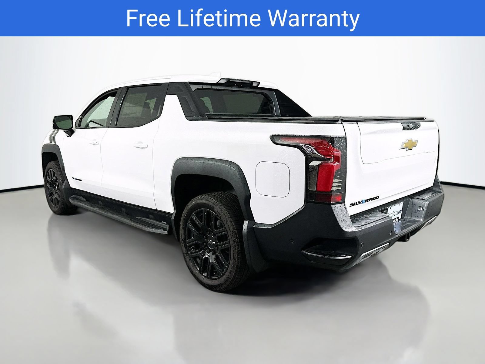 New 2026 Chevrolet Silverado EV LT w/ LPO, Dark Package Plus AWD/4WD image 6