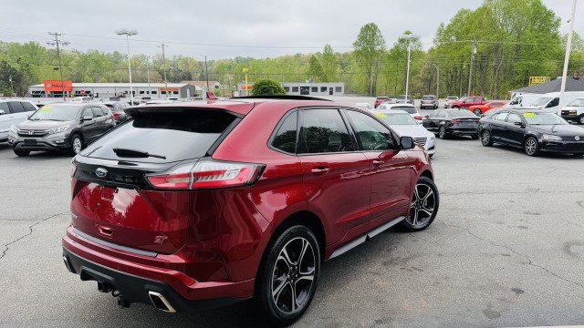 Used 2019 Ford Edge ST w/ Equipment Group 401A AWD/4WD image 4