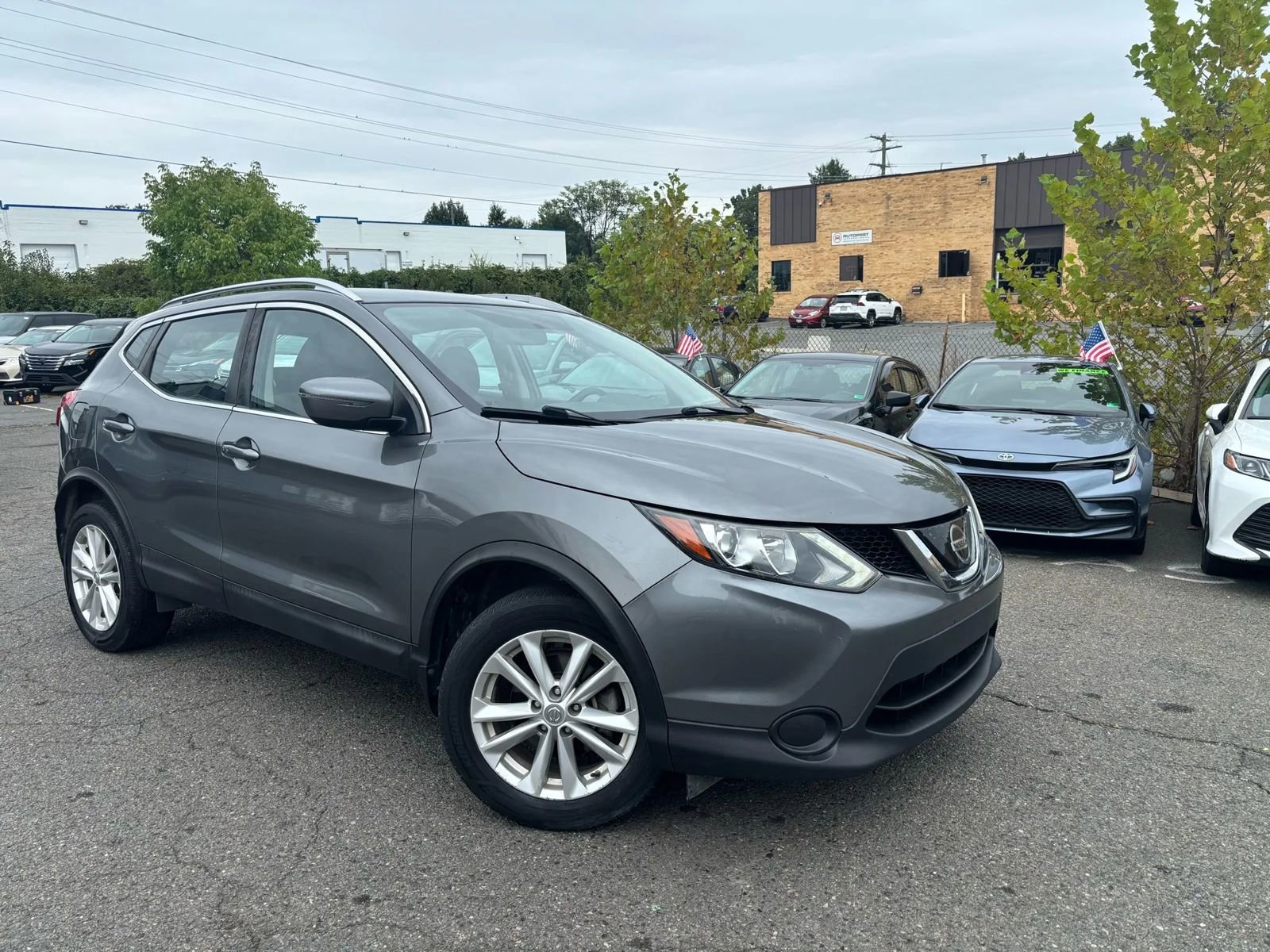 Used 2018 Nissan Rogue Sport SV