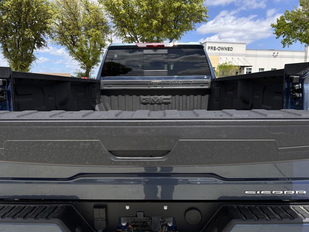Used 2025 GMC Sierra 3500 Denali AWD/4WD image 33