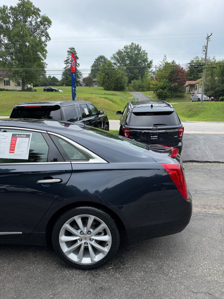 Used 2013 Cadillac XTS Premium AWD/4WD image 5