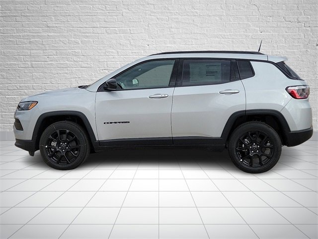 New 2026 Jeep Compass Latitude w/ Quick Order Package 29K image 2