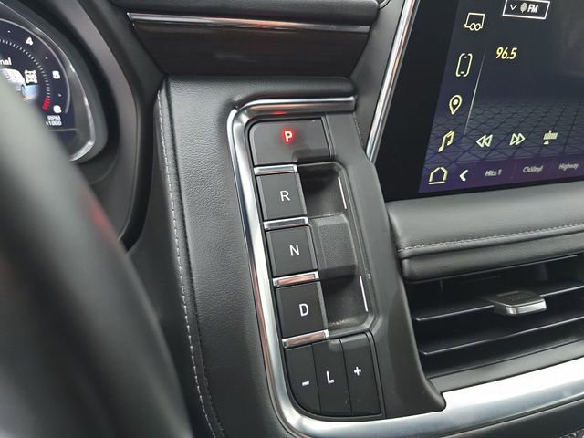 Certified 2023 GMC Yukon SLE image 17