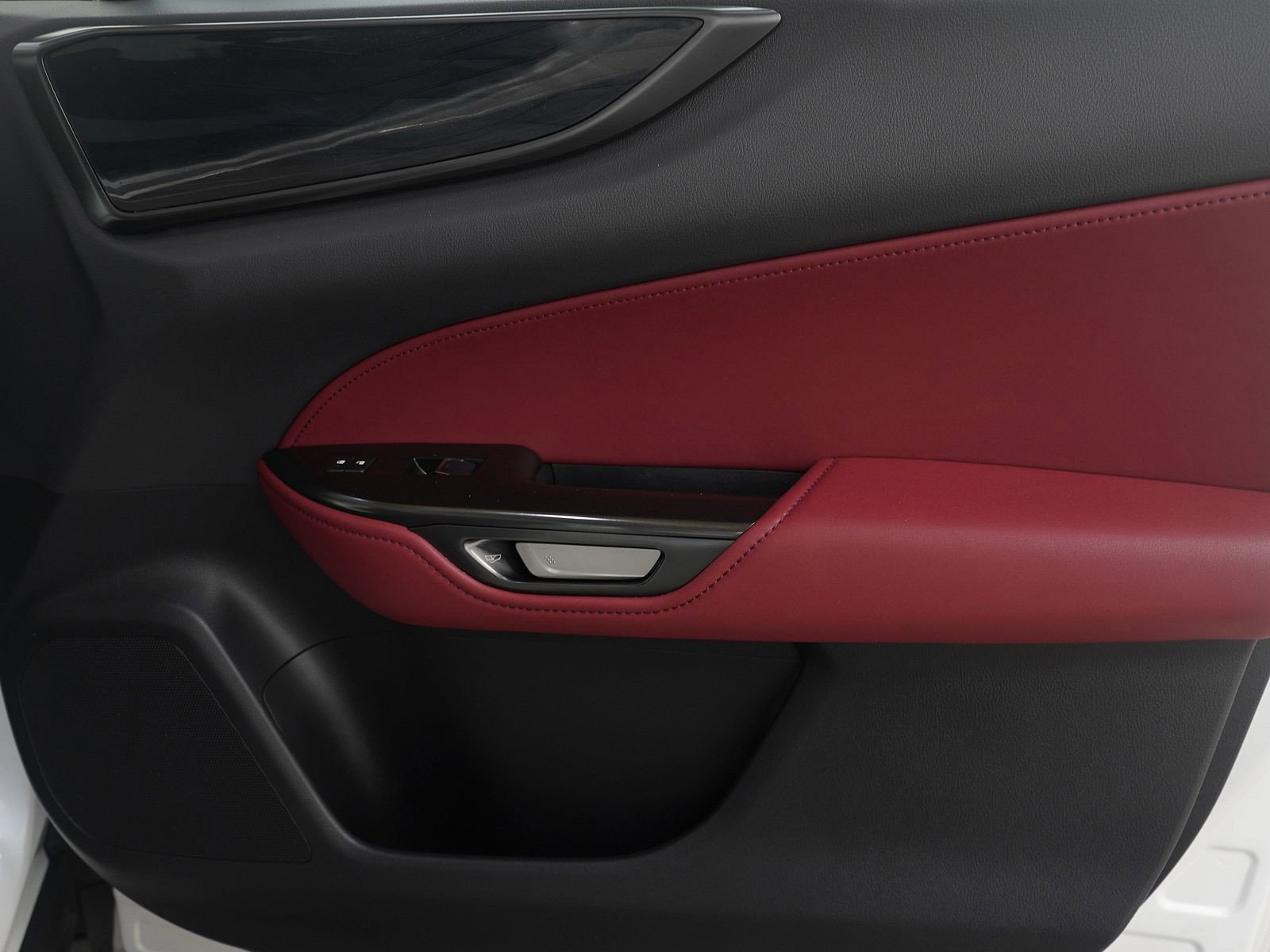 Used 2023 Lexus NX 350h AWD image 9