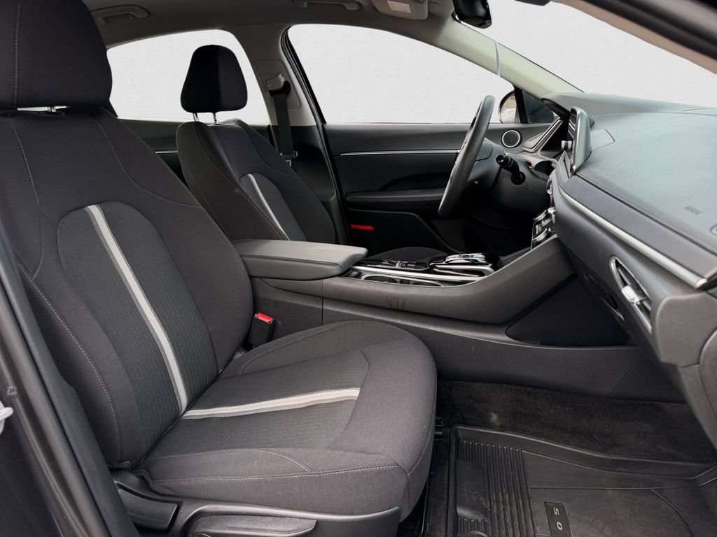 Certified 2023 Hyundai Sonata SEL w/ Cargo Package FWD image 15