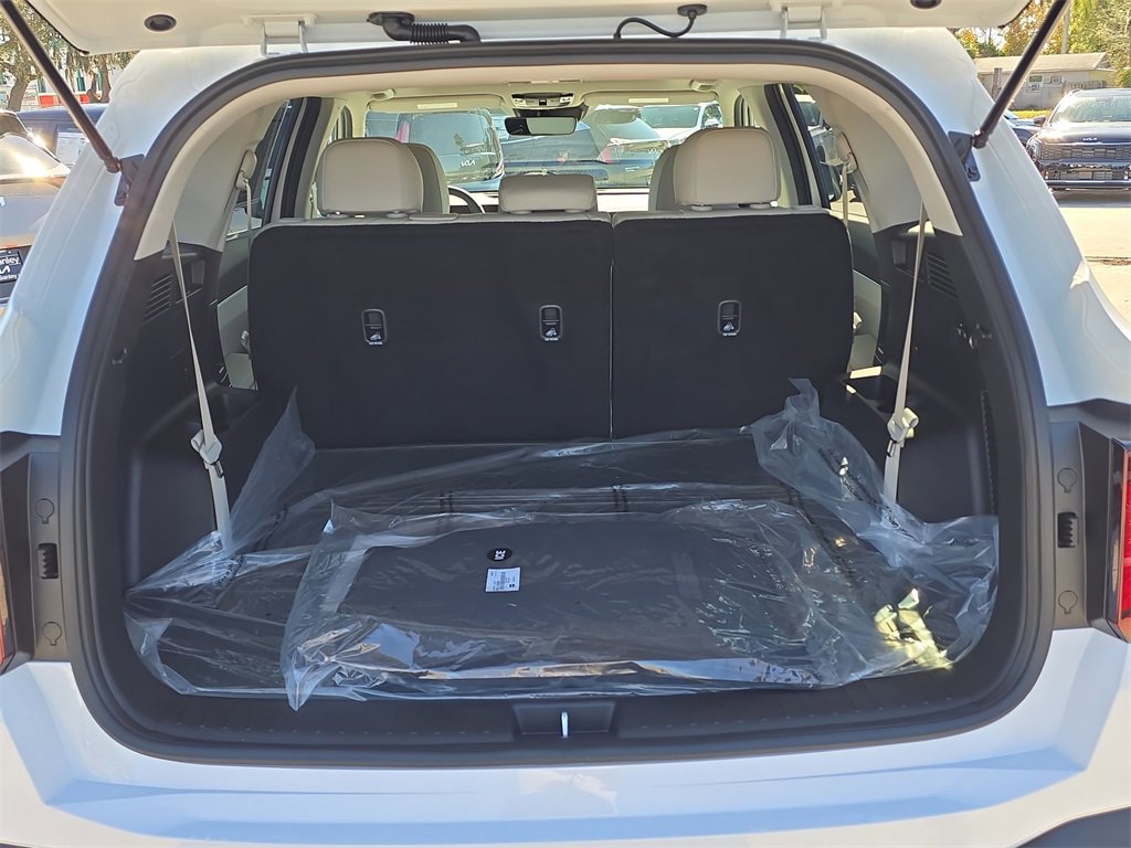 New 2026 Kia Sorento S image 12