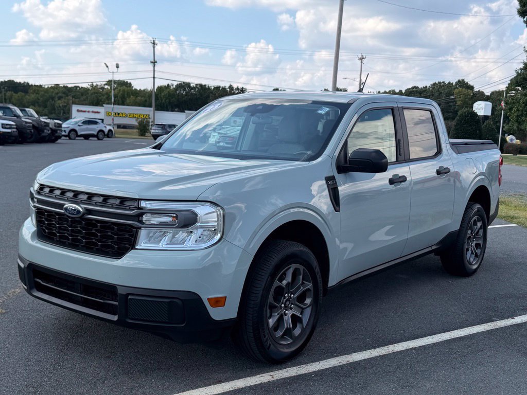 Used 2023 Ford Maverick XLT FWD image 7