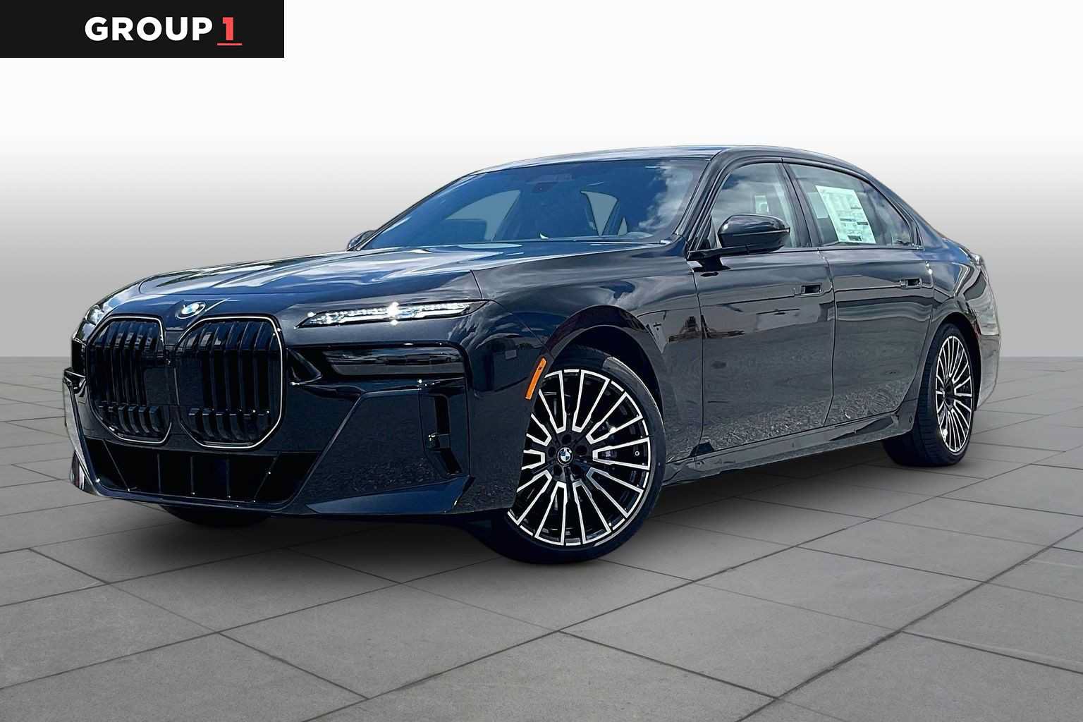 New 2026 BMW 760i xDrive w/ Executive Package AWD/4WD image 1