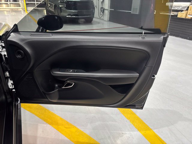 Used 2022 Dodge Challenger SRT Hellcat RWD image 34