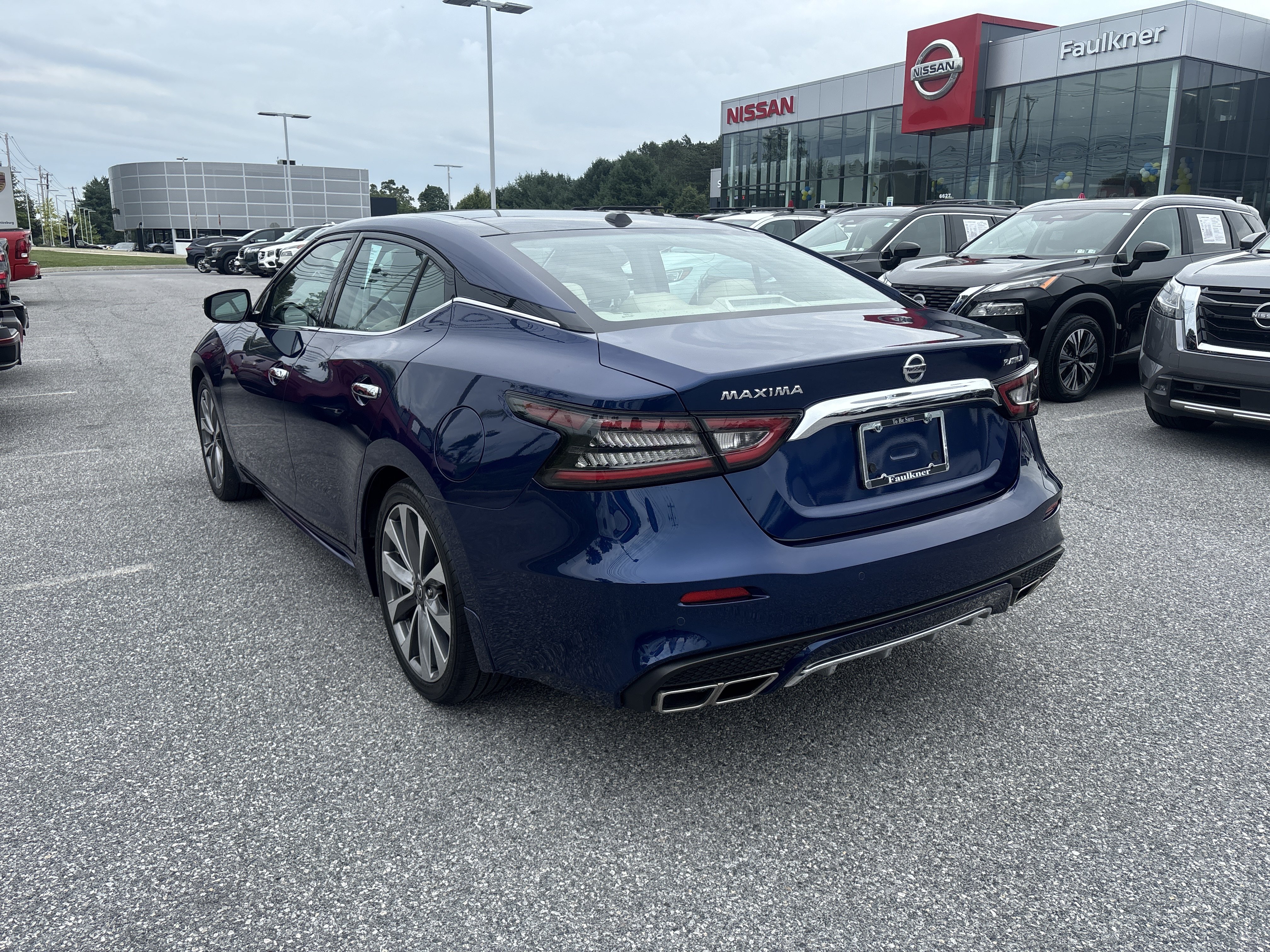Used 2021 Nissan Maxima Platinum w/ Sport Mat Group FWD image 25