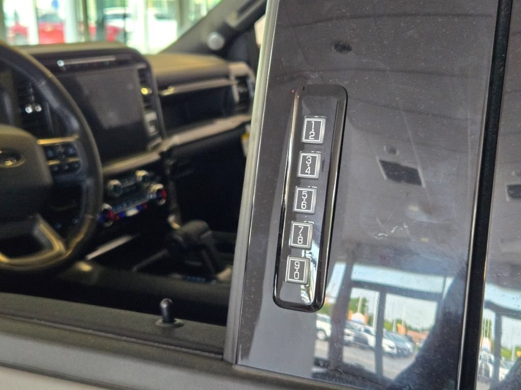 Used 2024 Ford F150 Lariat w/ Equipment Group 502A High AWD/4WD image 17