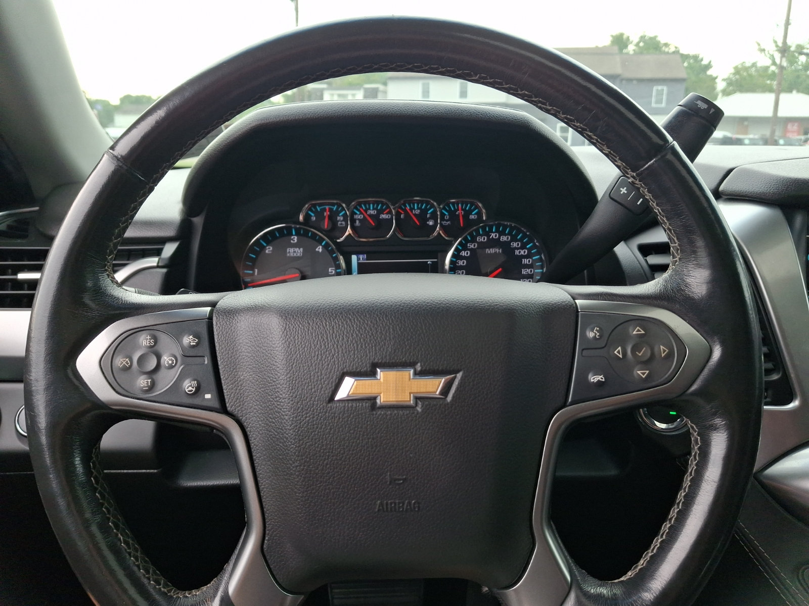 Used 2018 Chevrolet Suburban LT AWD/4WD image 22