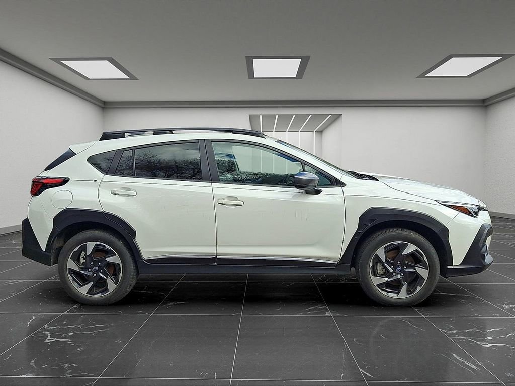 Certified 2024 Subaru Crosstrek 2.5i Limited w/ Crosstrek Mirror Package image 8