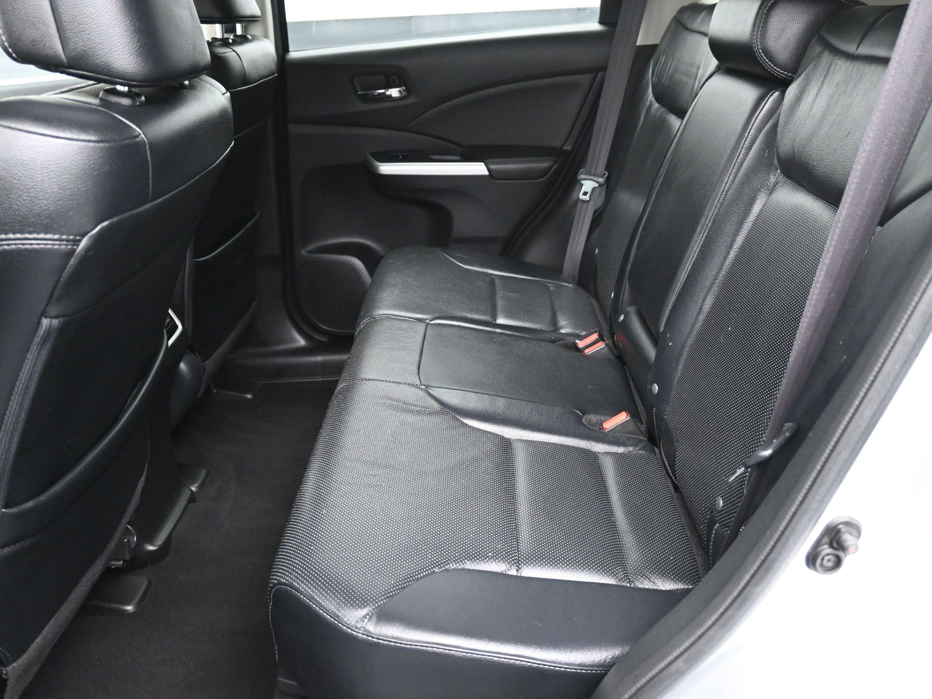 Used 2016 Honda CR-V Touring image 27