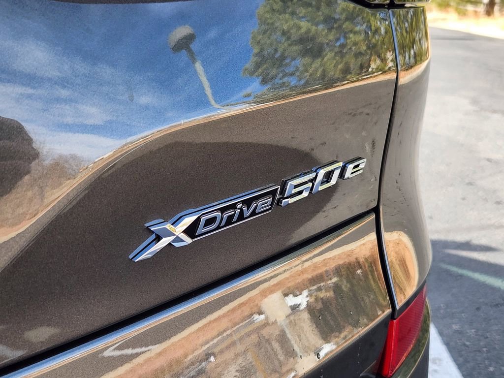 New 2026 BMW X5 xDrive50e image 21
