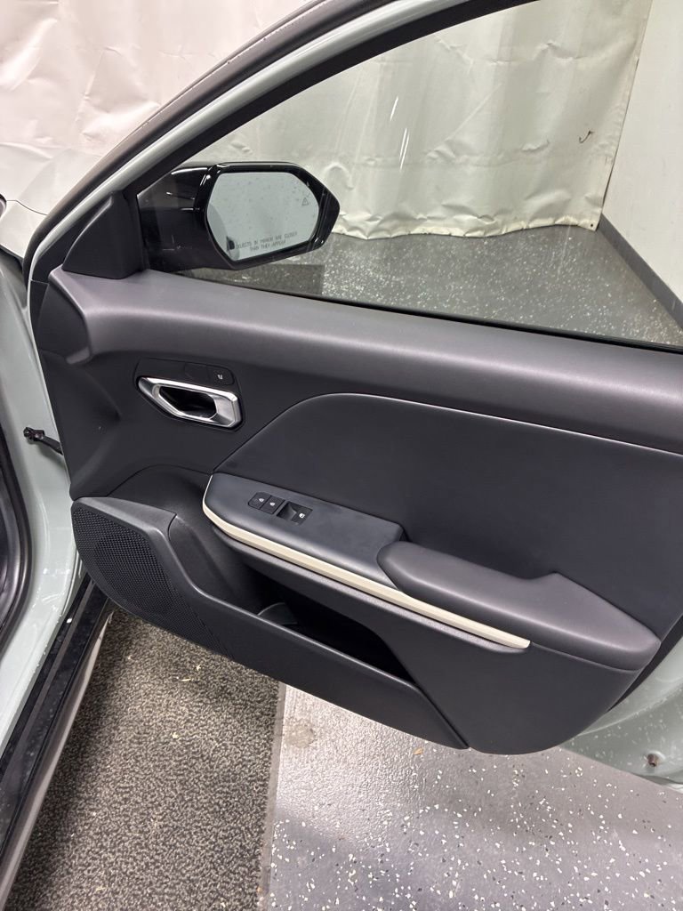 Used 2025 Kia K4 GT-Line image 28