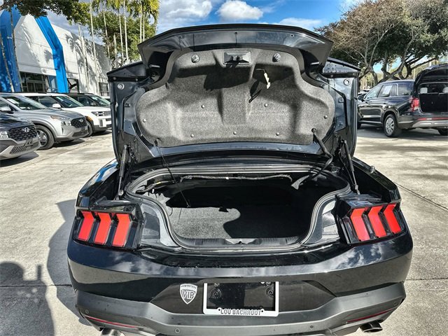 Used 2024 Ford Mustang Premium image 21